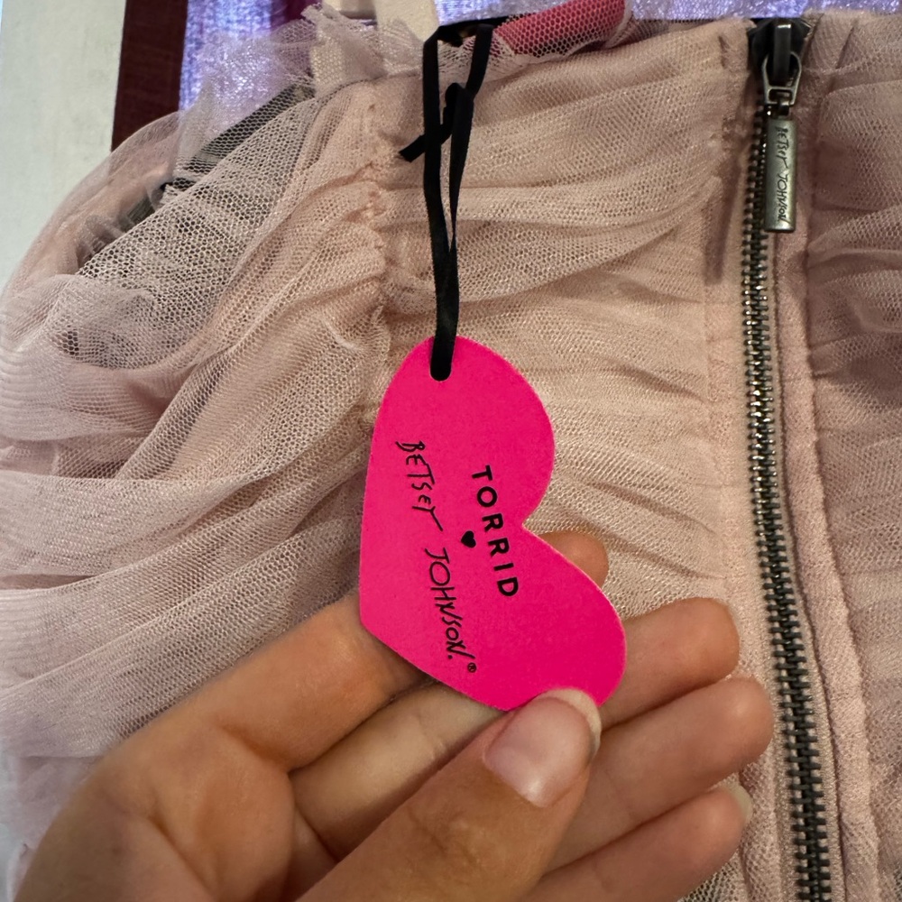 Torrid x Betsey Johnson Midi Dress - Picture 4 of 8